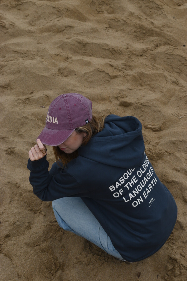 sudadera_basque_playa